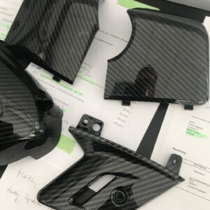 vespa GTS Wartungsklappen Set im Carbon Set pezzo-unic